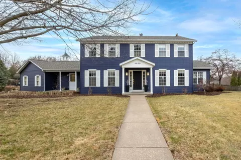 4650 Silver Spur Rd, Bettendorf, IA 52722