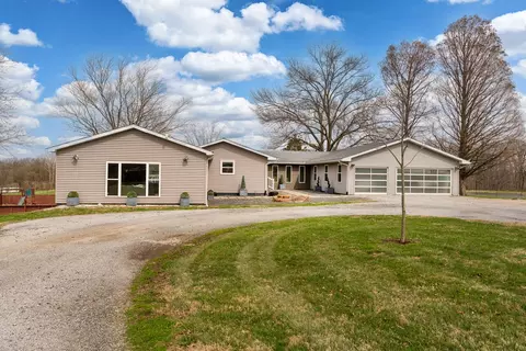 2930 Campground Rd, Anna, IL 62906