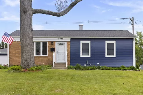 3029 Everglade Ave, Woodridge, IL 60517
