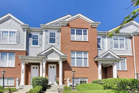 366 Country Club Dr, Prospect Heights, IL 60070