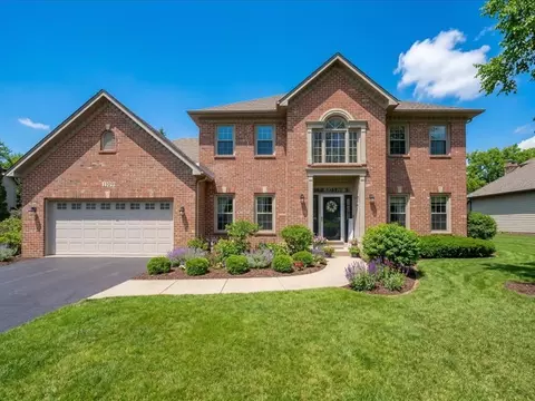 1109 Edwards Dr, Batavia, IL 60510