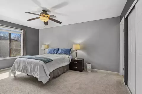 Bedroom - 4710 W Northfox Ln W #5, Mchenry, IL 60050 photo 1 of 2