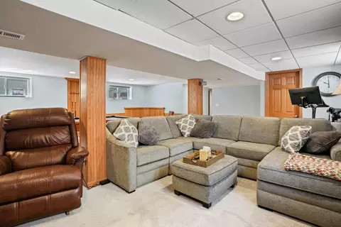Living - 416 N Rush St, Itasca, IL 60143 photo 2 of 2