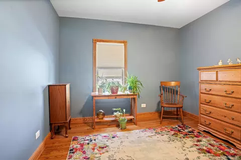 Bedroom - 416 N Rush St, Itasca, IL 60143 photo 2 of 5