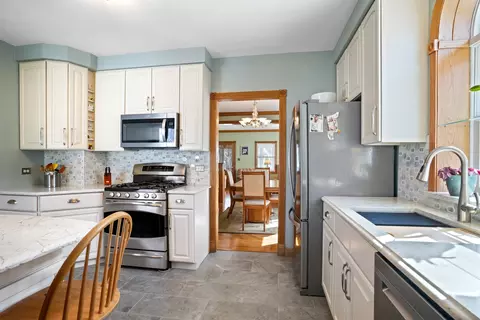 Kitchen - 416 N Rush St, Itasca, IL 60143 photo 1 of 3