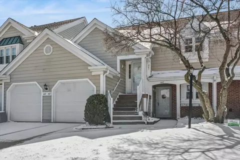445 Park View Ter #445, Buffalo Grove, IL 60089