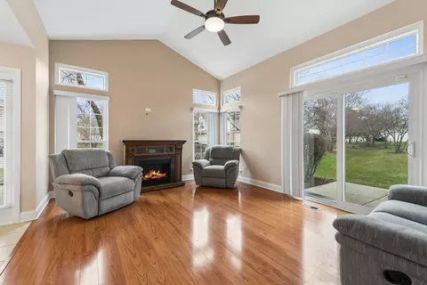Living - 1675 Chelmsford Ct #1, Bartlett, IL 60103 photo 3 of 3
