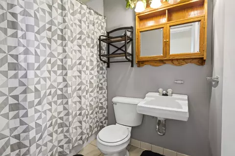 Bath - 1412 S 2nd St, Mattoon, IL 61938 photo 2 of 2