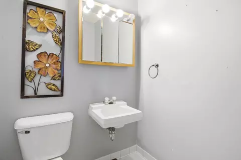 Bath - 1412 S 2nd St, Mattoon, IL 61938 photo 1 of 2