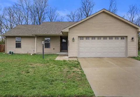 2507 N Fairfield Dr, Urbana, IL 61802
