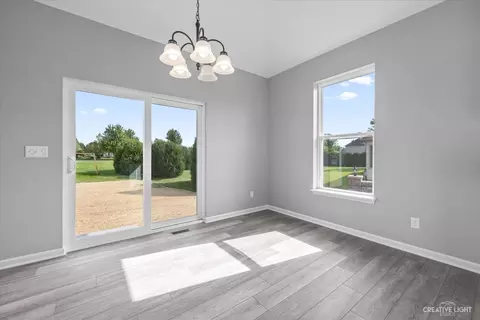 3389 Comstock Ave, Dekalb, IL 60115 photo 12