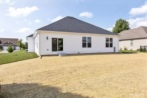 3389 Comstock Ave, Dekalb, IL 60115 photo 25