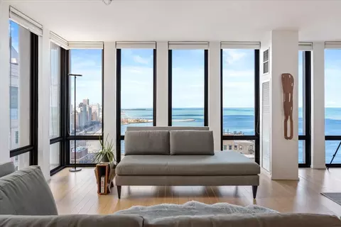 View/Area - 200 E Delaware Pl #32AF, Chicago, IL 60611 photo 1 of 6