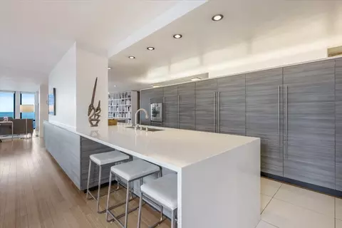Kitchen - 200 E Delaware Pl #32AF, Chicago, IL 60611 photo 3 of 11