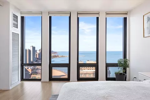 View/Area - 200 E Delaware Pl #32AF, Chicago, IL 60611 photo 6 of 6