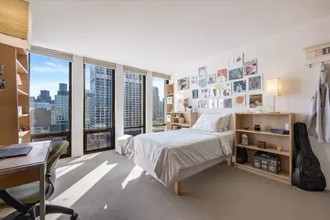 Bedroom - 200 E Delaware Pl #32AF, Chicago, IL 60611 photo 2 of 5
