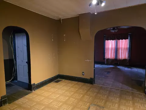Living - 309 E 3rd St, Tampico, IL 61283 photo 1 of 1