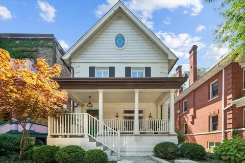 837 W Junior Ter, Chicago, IL 60613