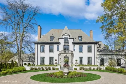 Undisclosed, Hinsdale, IL 60521