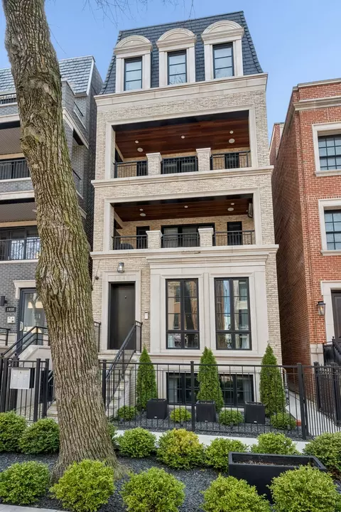 1940 N Mohawk St #1, Chicago, IL 60614