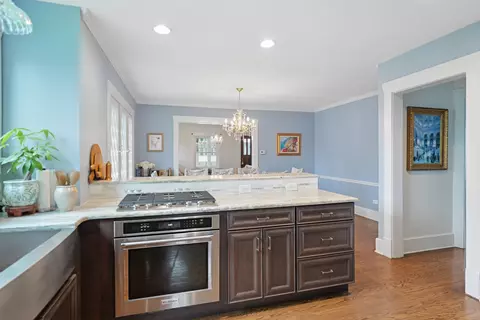 Kitchen - 4136 Raymond Ave, Brookfield, IL 60513 photo 4 of 4