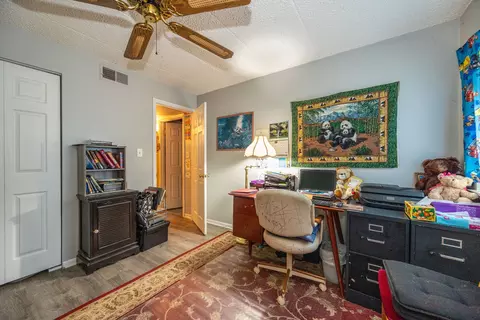 433 Cavalier Ct #101A, West Dundee, IL 60118 photo 27
