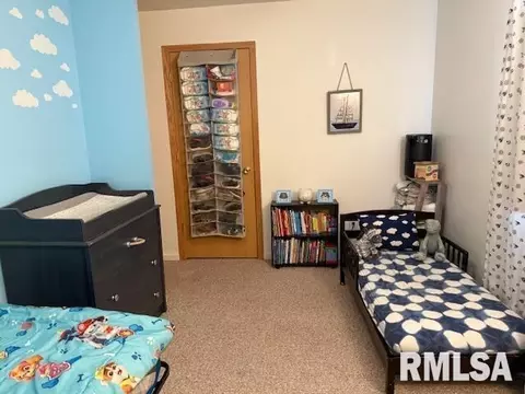 Bedroom - 404 N Maple St, Christopher, IL 62822 photo 5 of 8