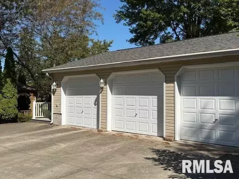 Other - 404 N Maple St, Christopher, IL 62822 photo 7 of 8