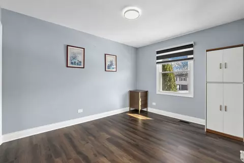 Other - 2004 E Parkview Cir, Hoffman Estates, IL 60169 photo 3 of 6