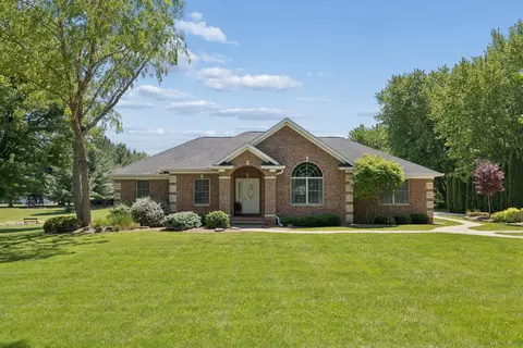 22514 57th Ave, Port Byron, IL 61275