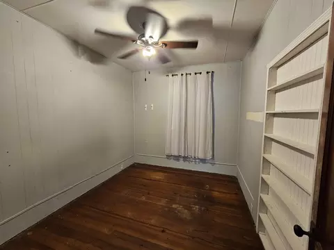 Bedroom - 615 Mitchell St, Benton, IL 62812 photo 2 of 2