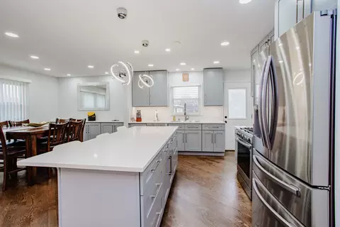 1403 S Robert Dr, Mount Prospect, IL 60056 photo 12