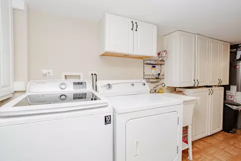 1403 S Robert Dr, Mount Prospect, IL 60056 photo 26