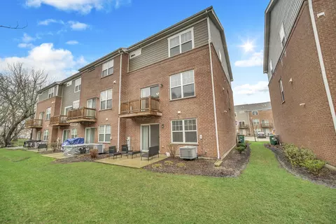 Other - 60 Grey Wolf Dr, Wheeling, IL 60090 photo 8 of 8
