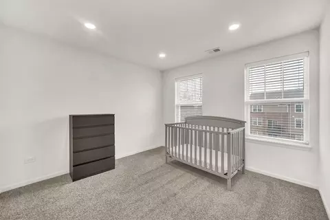 Bedroom - 60 Grey Wolf Dr, Wheeling, IL 60090 photo 2 of 4