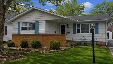 1005 N Berkley Ave, Urbana, IL 61801