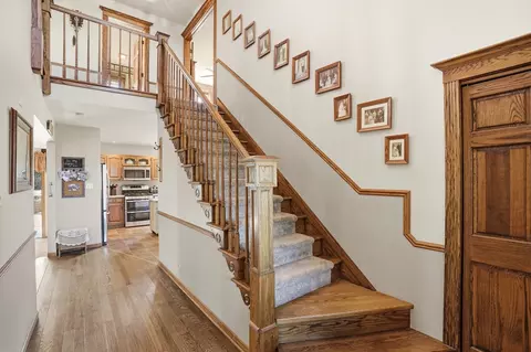 Entry Way - Undisclosed, Peotone, IL 60468 photo 1 of 2