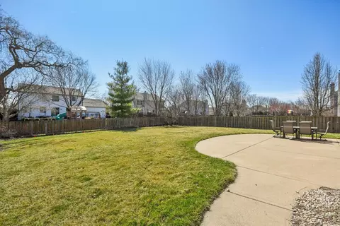 Exterior - 6427 Midleton Ln, Mchenry, IL 60050 photo 2 of 4