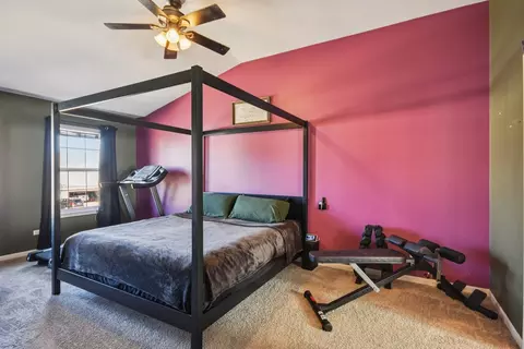 Bedroom - 6427 Midleton Ln, Mchenry, IL 60050 photo 1 of 3