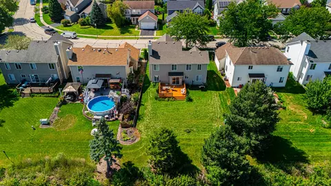 View/Area - 14053 S Lakeridge Dr, Plainfield, IL 60544 photo 5 of 7