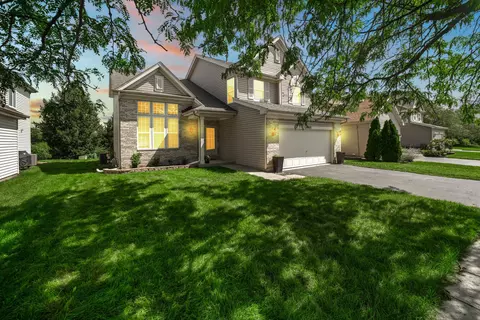 Exterior - 14053 S Lakeridge Dr, Plainfield, IL 60544 photo 2 of 6