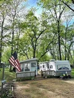 1223 Woodhaven, Sublette, IL 61367