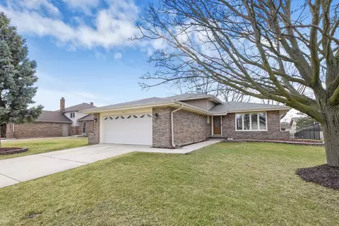 16418 Bormet Dr, Tinley Park, IL 60477