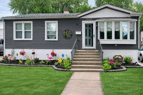14439 Lawndale Ave, Midlothian, IL 60445