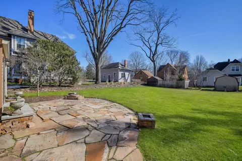 Exterior - 1031 N Spring St, Elgin, IL 60120 photo 5 of 6