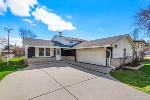 1411 Jill Ct, Glendale Heights, IL 60139