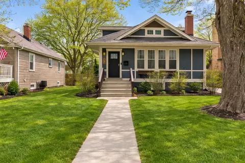 220 S Illinois Ave, Villa Park, IL 60181