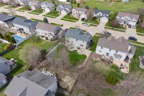 View/Area - 3291 Red Jasper St, Normal, IL 61761 photo 8 of 9
