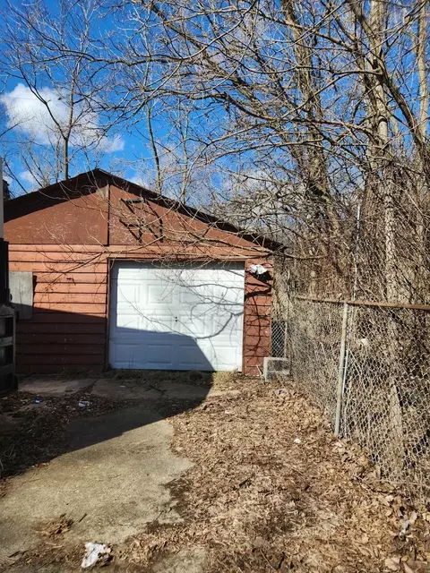 3918 Lincoln Ln, Robbins, IL 60472 photo 5