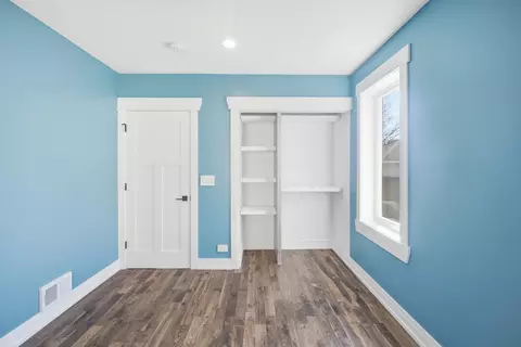 Bedroom - 1020 Hill Ave, Elgin, IL 60120 photo 2 of 6